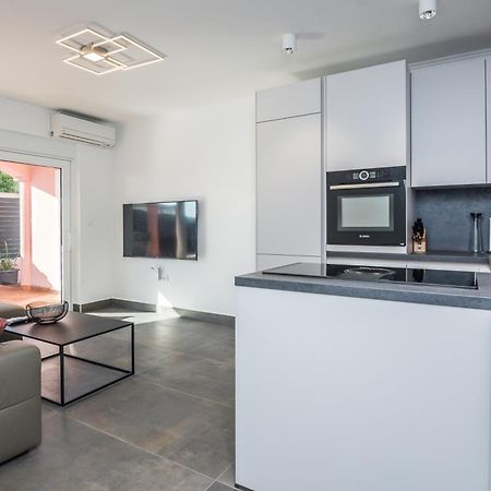 Apartments Trogrlic プリヴラカ エクステリア 写真